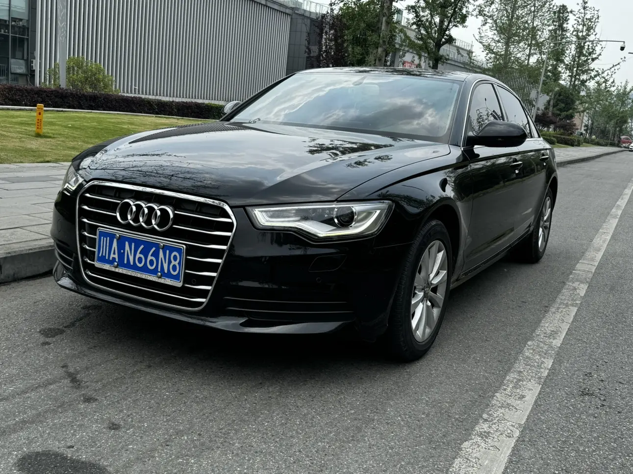 二手奥迪 A6L，15.5 万公里，14 款 TFSI 标准型