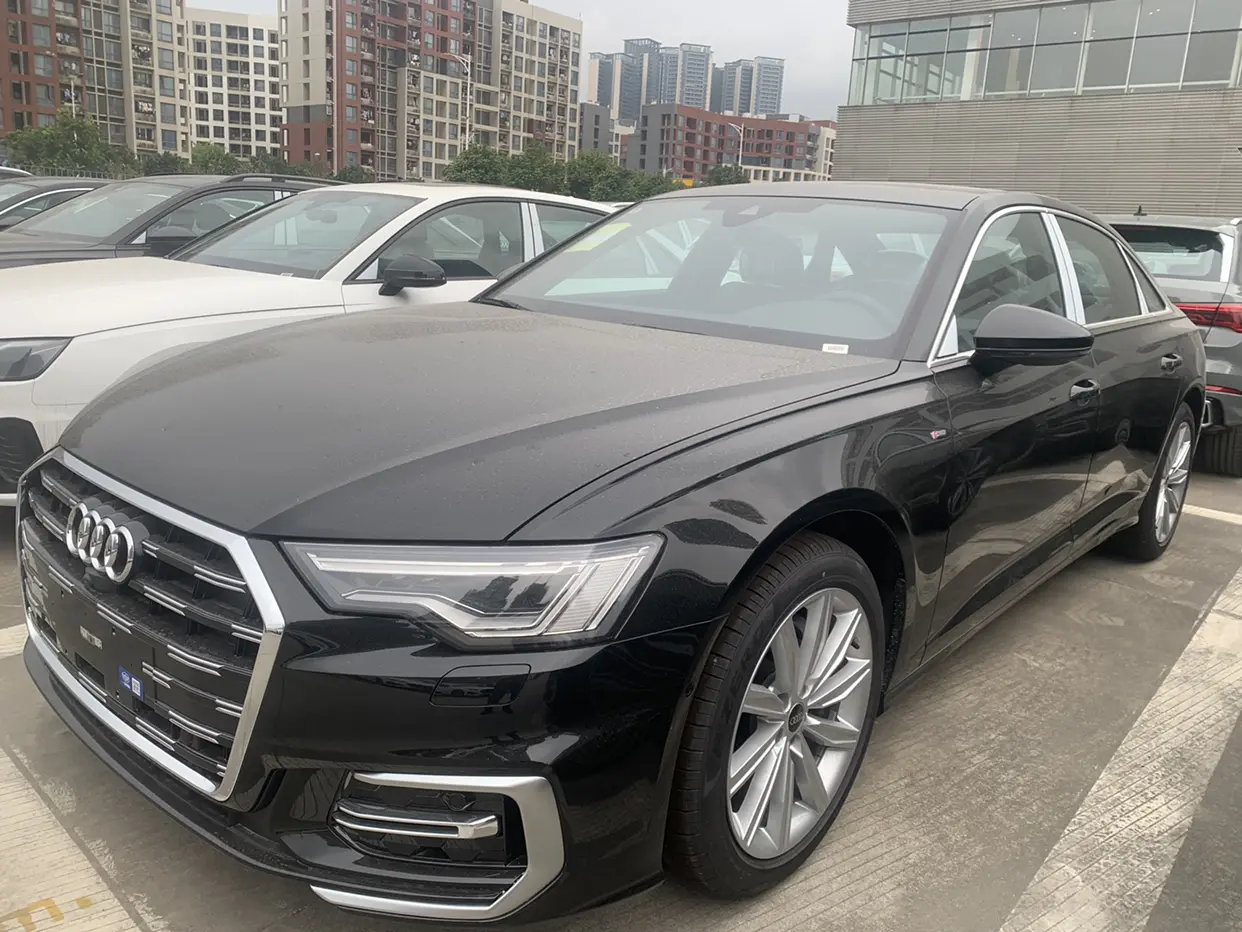 2024 款奥迪 A6L 准新车 35.9 万